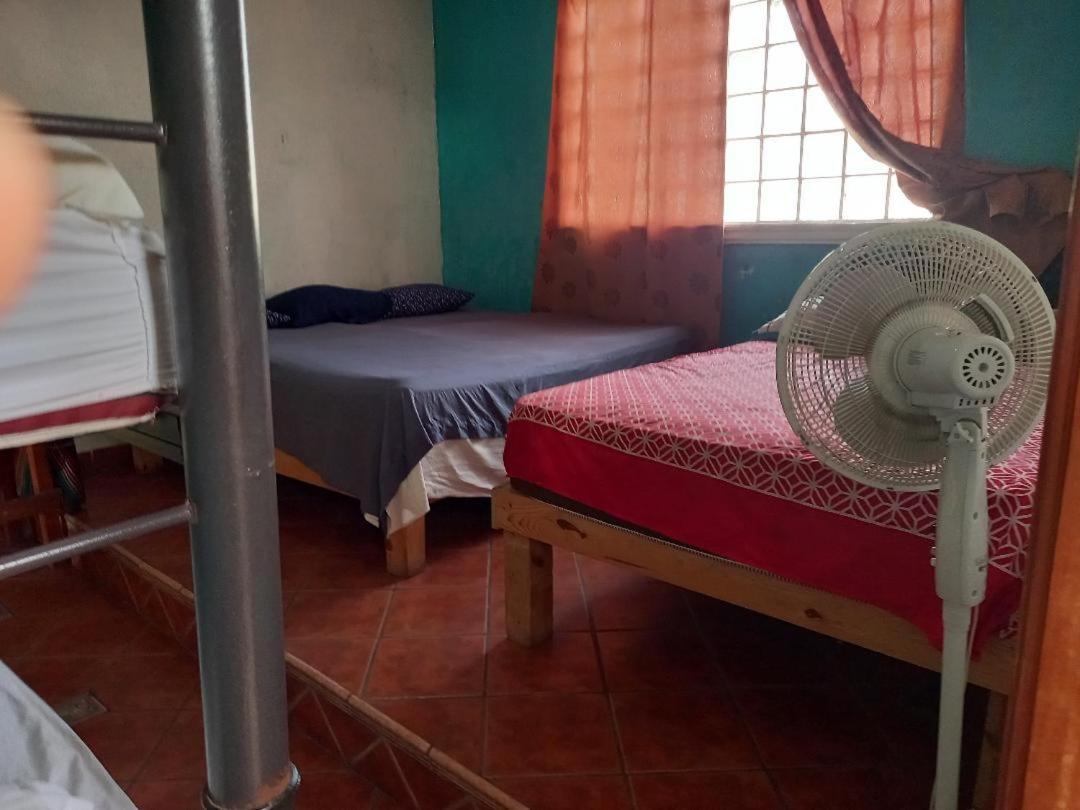 Hostal Bravo Vallarta Puerto Vallarta Exteriör bild